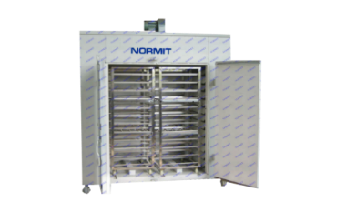 Hot air drying box